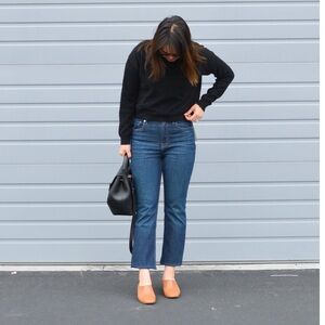 Everlane “Kick Crop Flare” Jeans-Size 29-LIKE NEW!